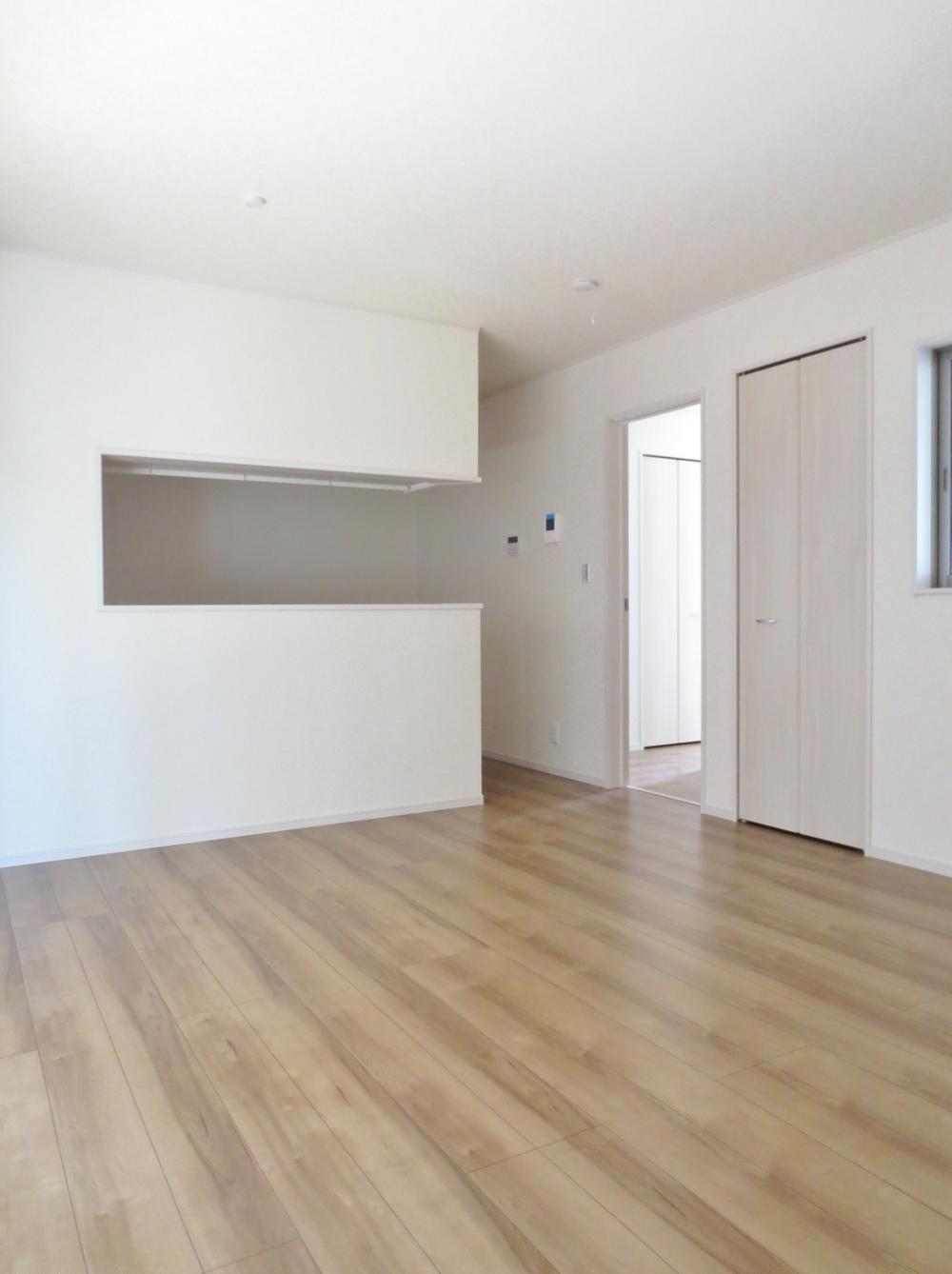 Living. LDK of the south side of the bright 15 Pledge