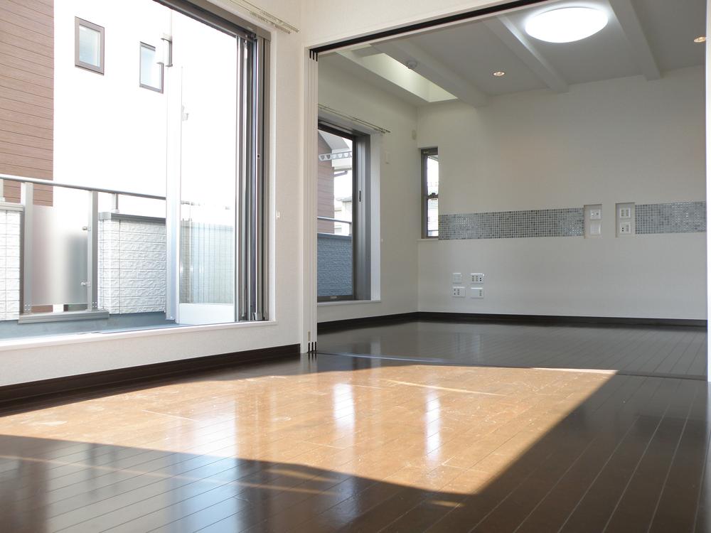 Living. Indoor (10 May 2013) Shooting