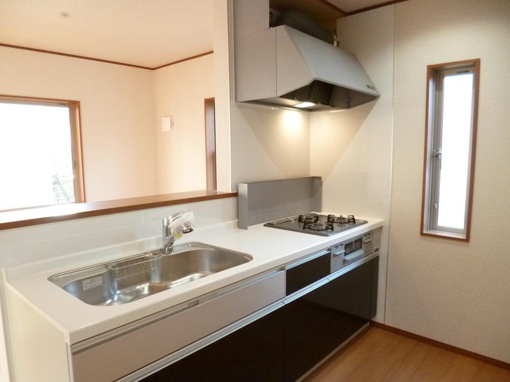 Kitchen. System kitchen (Stainless steel worktop ・ Glass top stove)