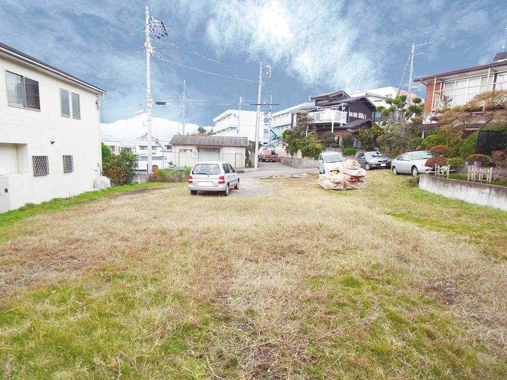 Local land photo. Local (11 May 2013) Shooting