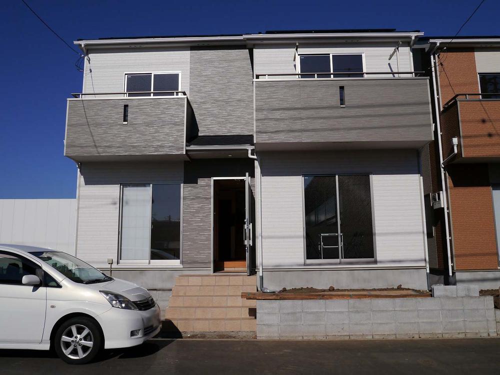 Local appearance photo