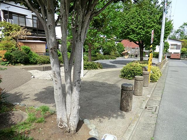 park. 500m to Sekiguchi park