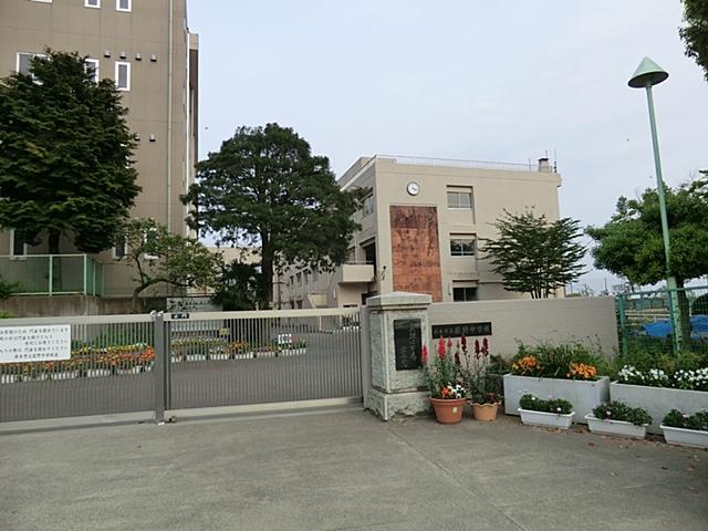 Junior high school. 2412m to Atsugi City Ogino Junior High School
