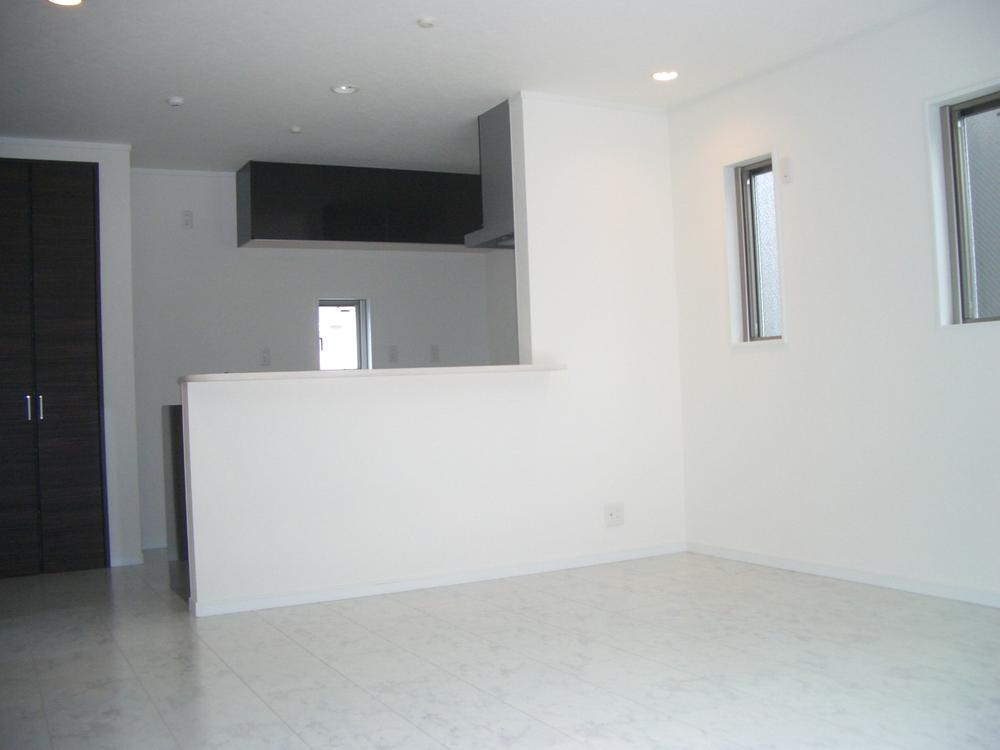 Living. Indoor (12 May 2013) Shooting