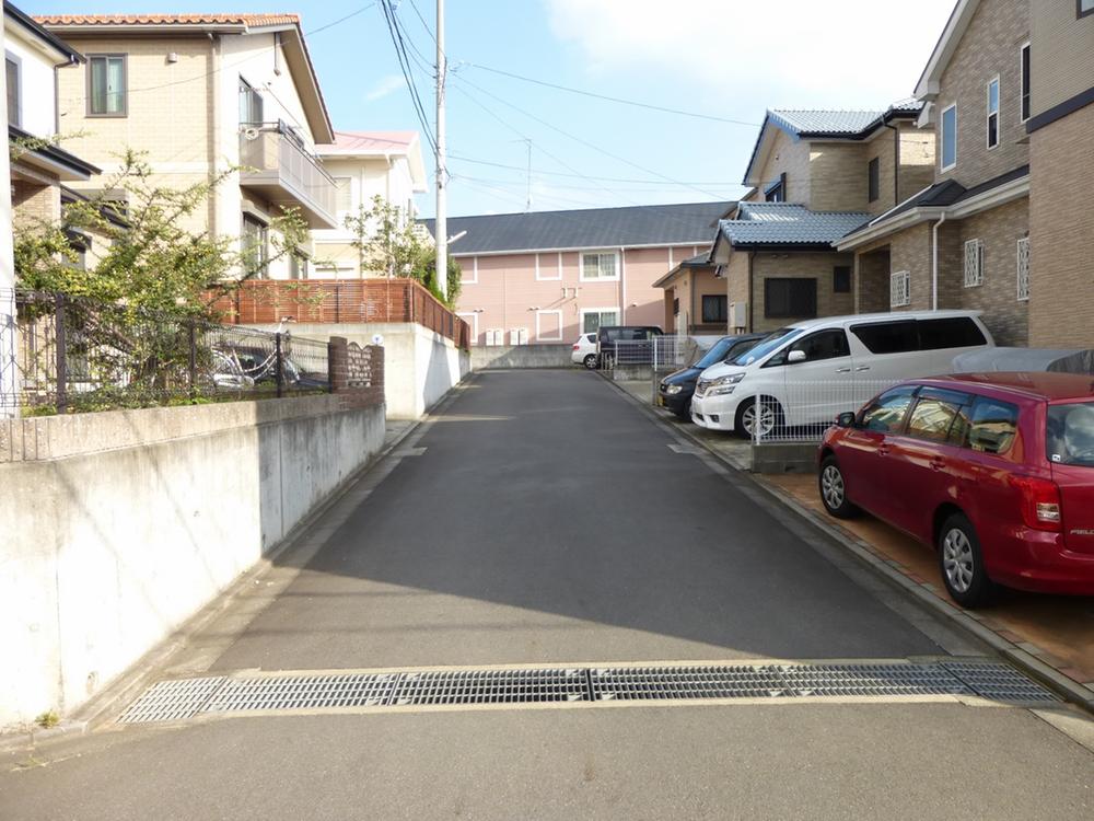 Local photos, including front road