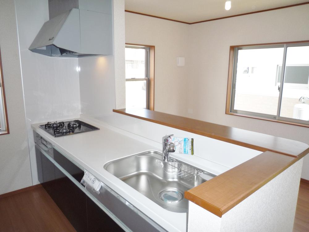 Same specifications photo (kitchen). Example of construction System kitchen water purifier integrated faucet!