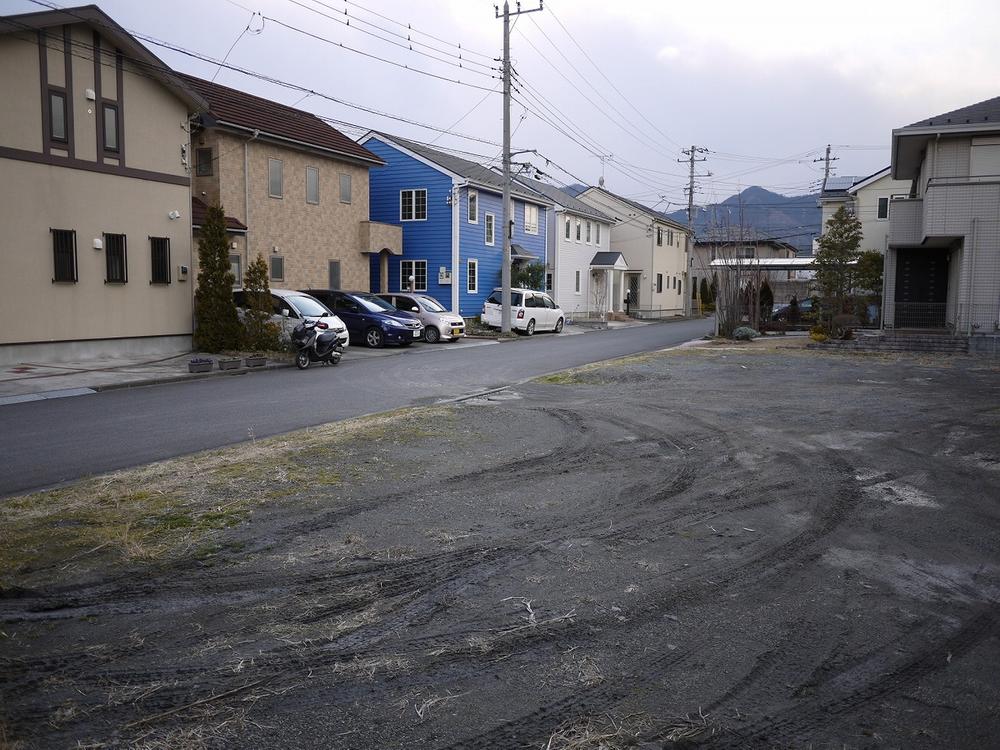 Local photos, including front road