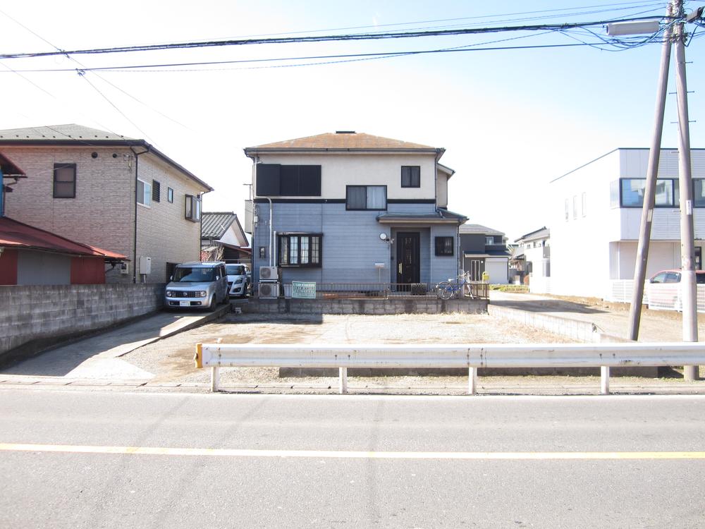 Local photos, including front road