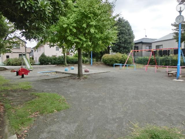 park. 40m to Matsukagedai hill park