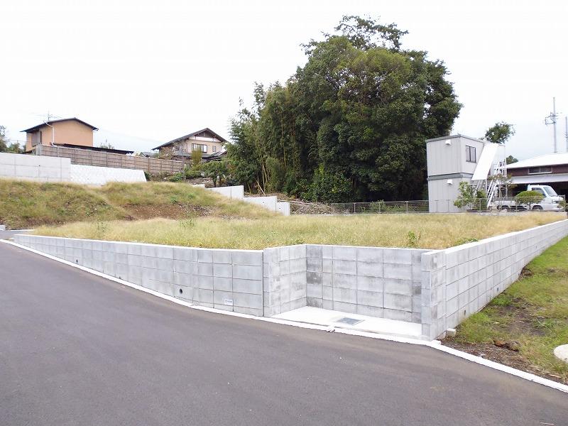 Local land photo. Local (10 May 2013) Shooting