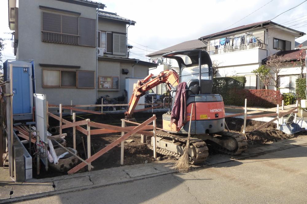 Local appearance photo. Children is also safe in a 5-minute walk from the elementary school