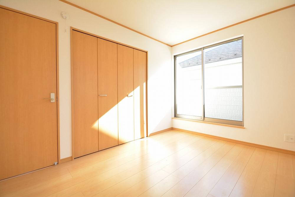 Non-living room. Good bedroom per yang ☆