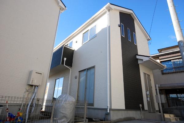 Local appearance photo. Local (12 May 2013) Shooting 4 Building