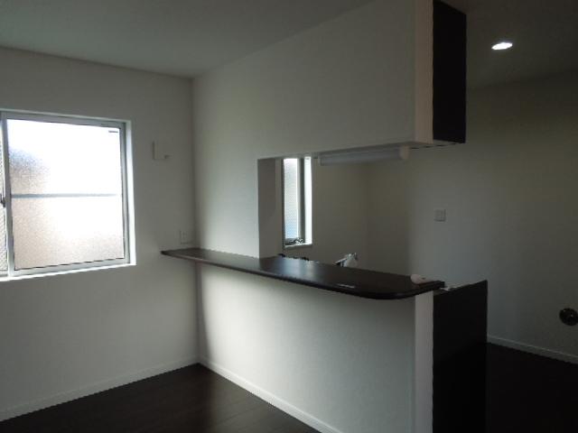 Kitchen. Indoor (11 May 2013) Shooting