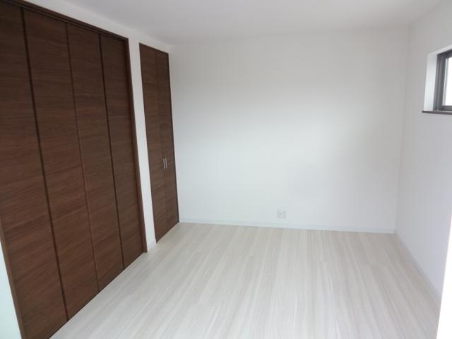 Non-living room. Indoor (September 2013) Shooting