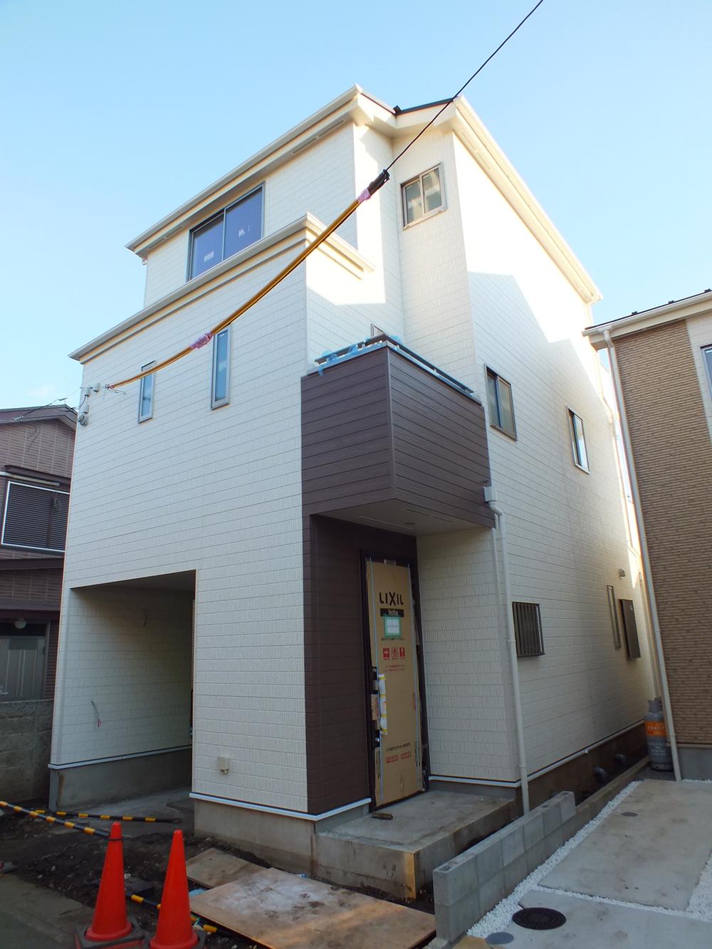 Local appearance photo