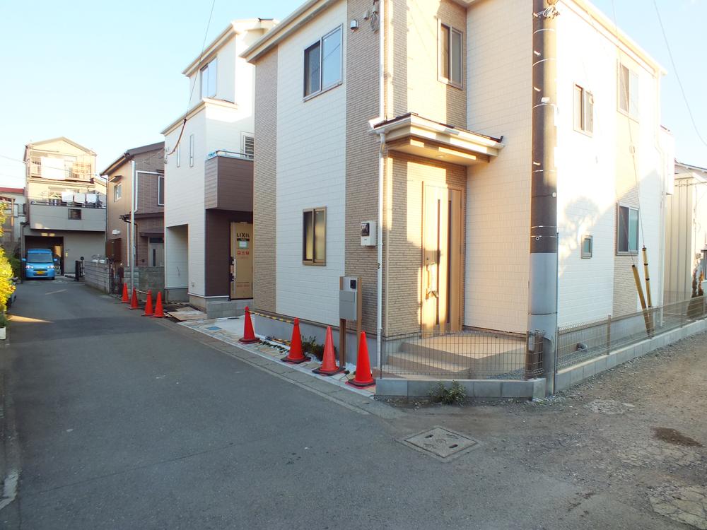 Local photos, including front road