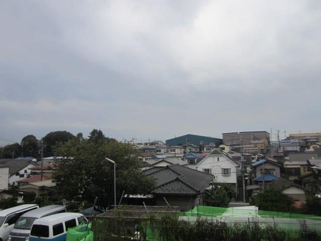 View photos from the dwelling unit. View is good!