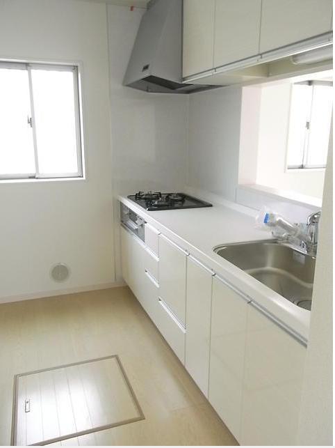 Kitchen. Same specifications