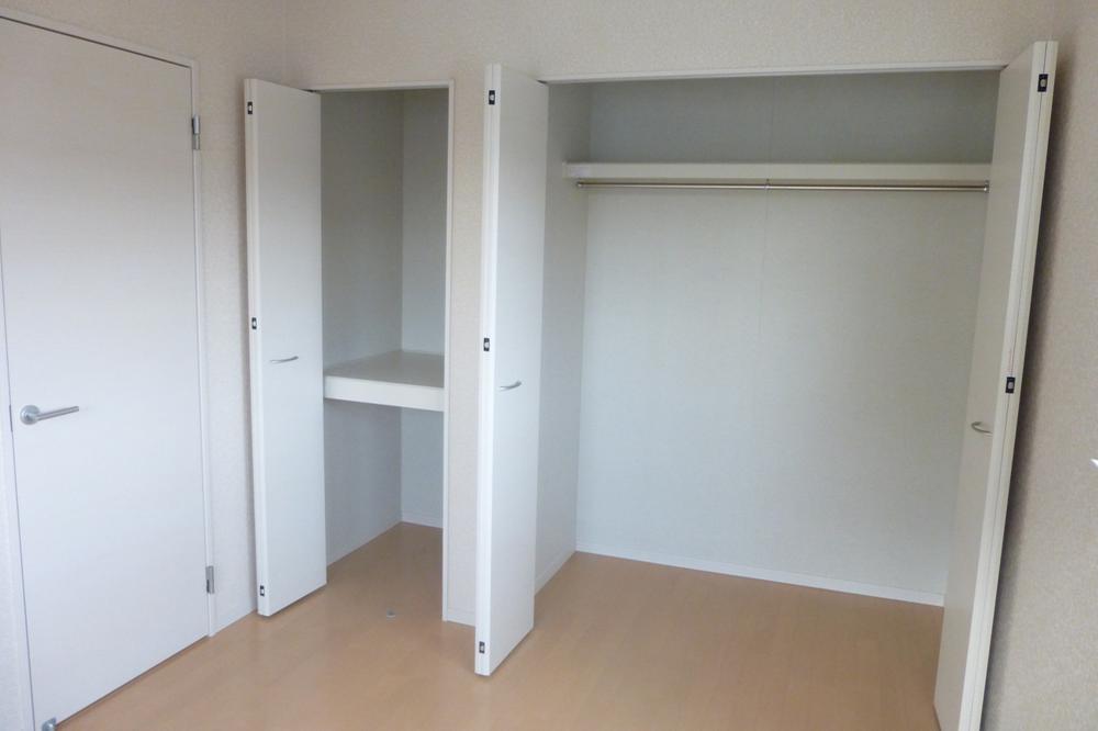 Receipt. Western-style closet