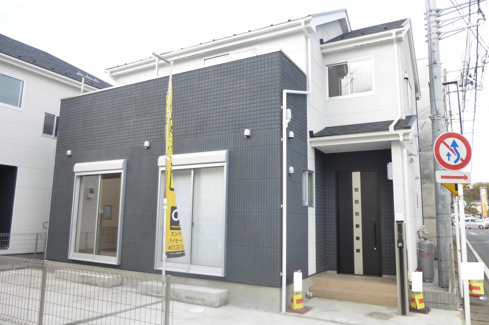 Local appearance photo. Local (December 2013) shooting ◎ good per yang ☆ ◎ outer wall using the thickness 37mm Asahi Kasei Hebel power board