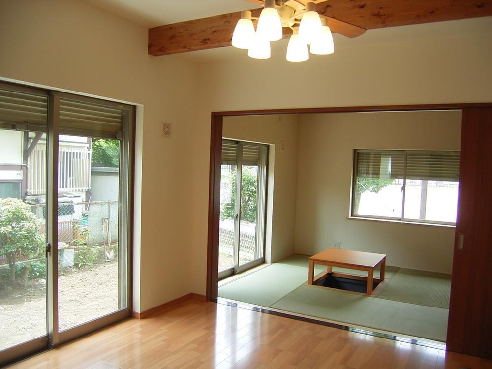 Same specifications photos (living). Same specifications Living example of construction photos