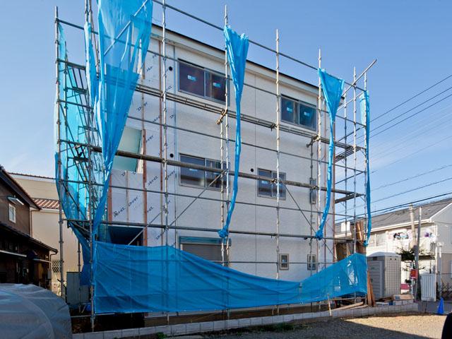 Local appearance photo. Local (12 May 2013) Shooting