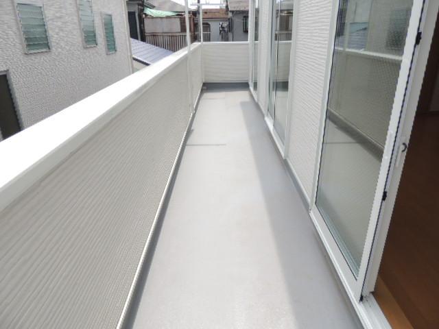 Balcony. Local (11 May 2013) Shooting