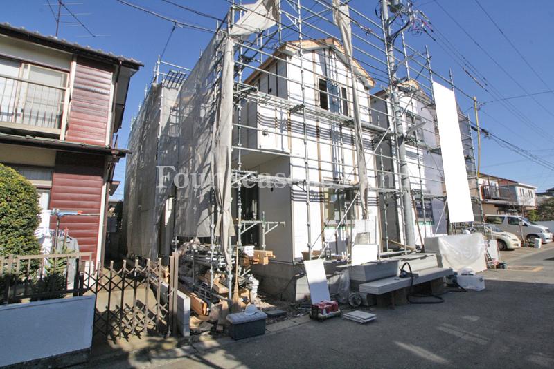 Local appearance photo. Local (12 May 2013) shooting Building 2