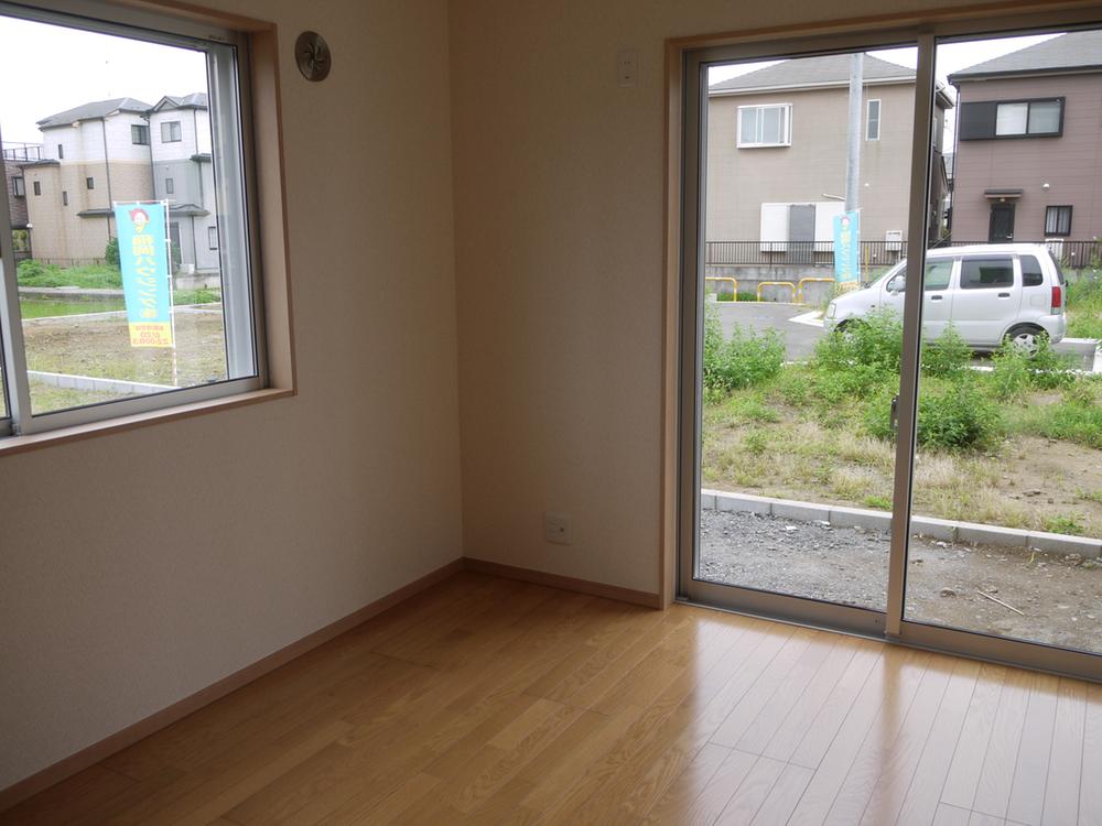 Non-living room. Indoor (July 2013) Shooting