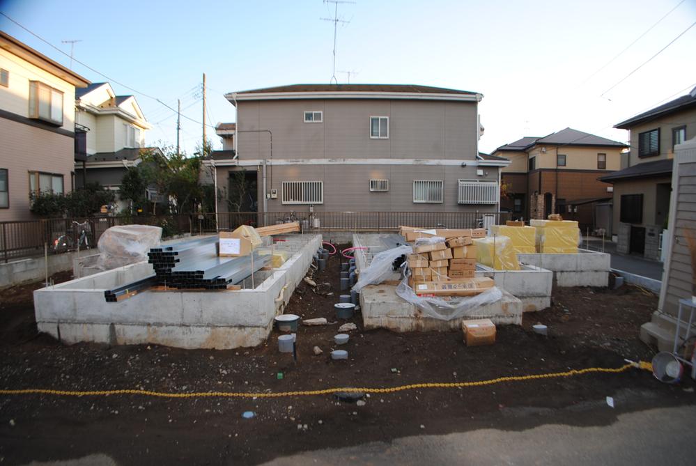 Local appearance photo. Local (11 May 2013) Shooting