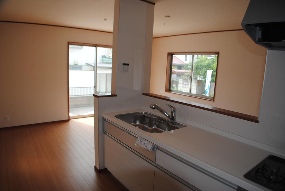 Kitchen. Local (August 2013) Shooting