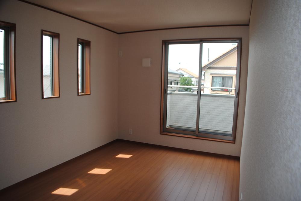 Non-living room. Room (August 2013) Shooting