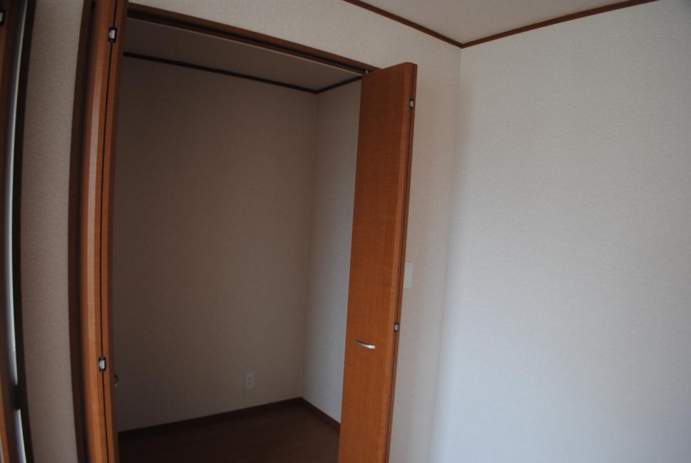 Receipt. Room (August 2013) Shooting