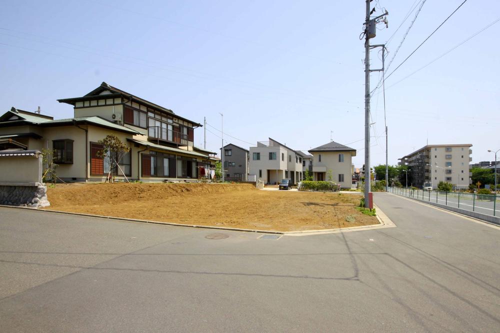 Local photos, including front road