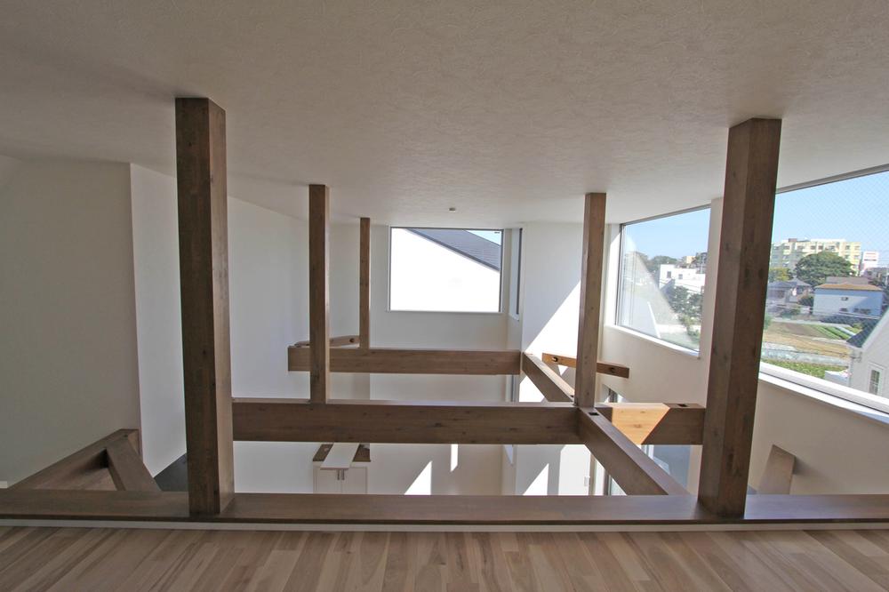 Other. From loft State of the slope ceiling beams Example of construction