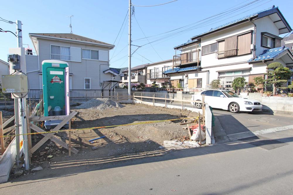 Local appearance photo. Local (12 May 2013) Shooting A compartment