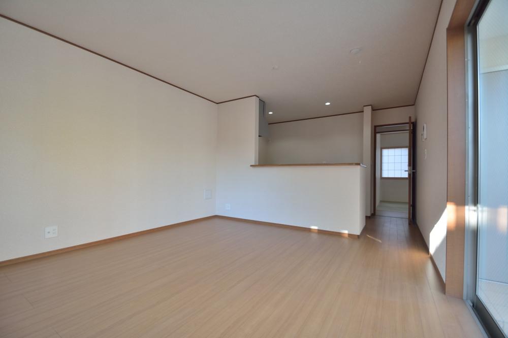 Living. 14 Pledge LDK