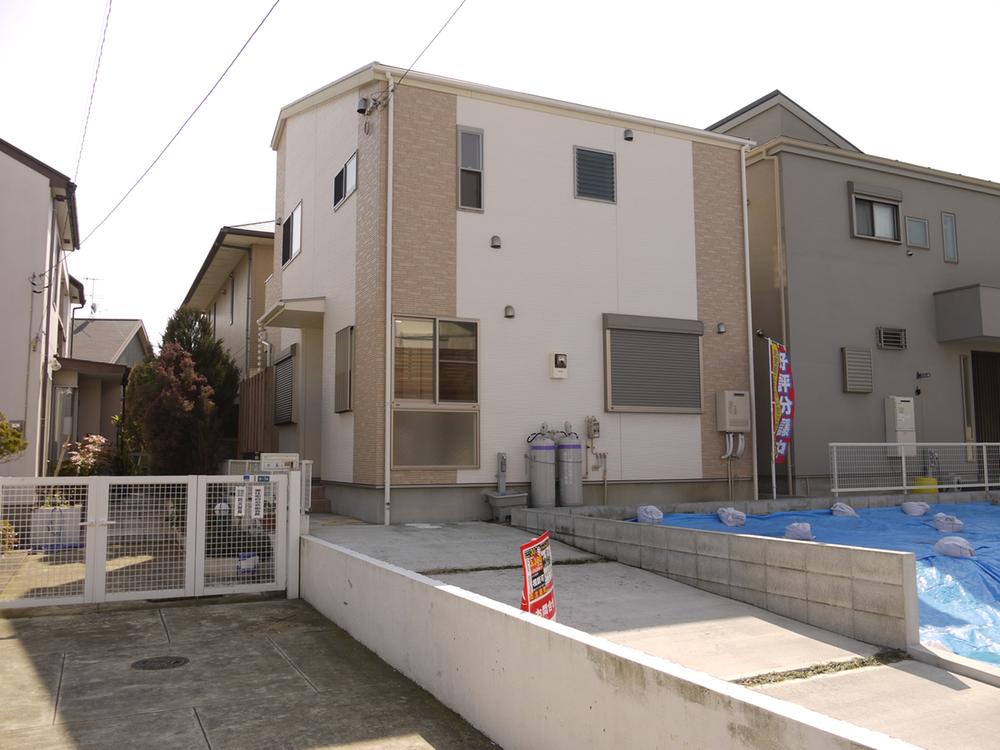 Local appearance photo. Local (February 2013) Shooting