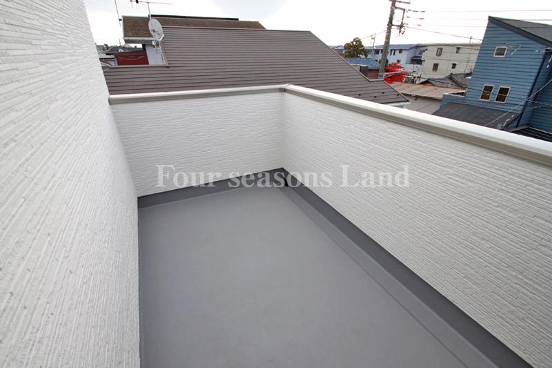 Balcony. Local (11 May 2013) Shooting