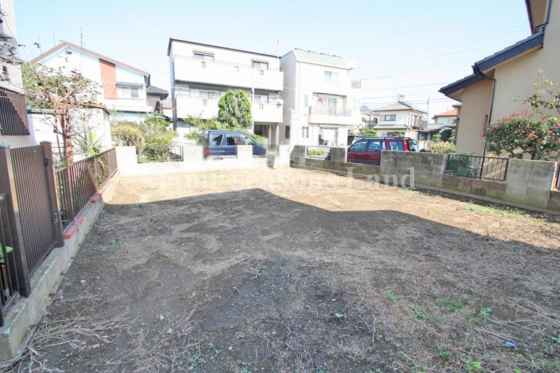 Local land photo. Local (10 May 2013) Shooting