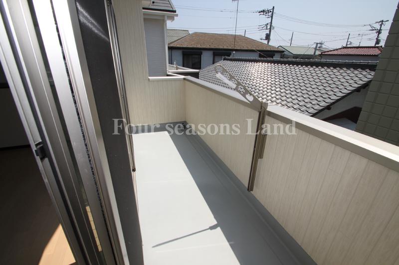 Balcony. The company construction cases