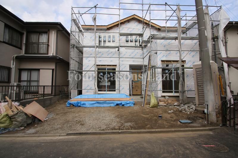 Local appearance photo. Local (112 2013) Shooting