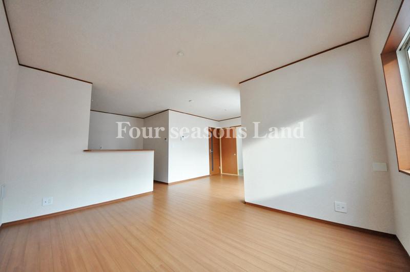 Living. Indoor (12 May 2013) Shooting