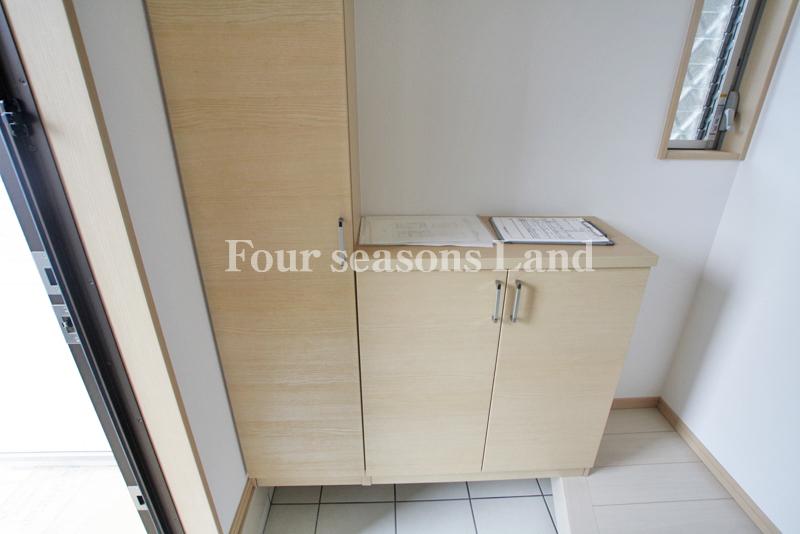 Entrance. The company construction cases