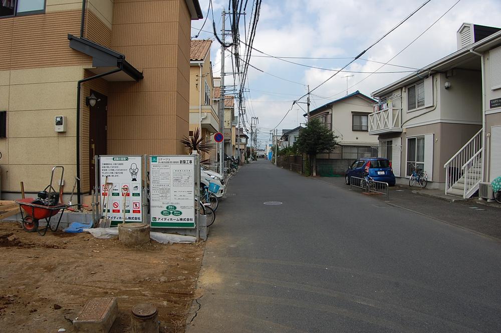 Local photos, including front road. Local (10 May 2013) Shooting