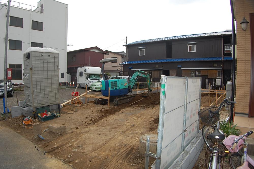 Local appearance photo. Local (10 May 2013) Shooting