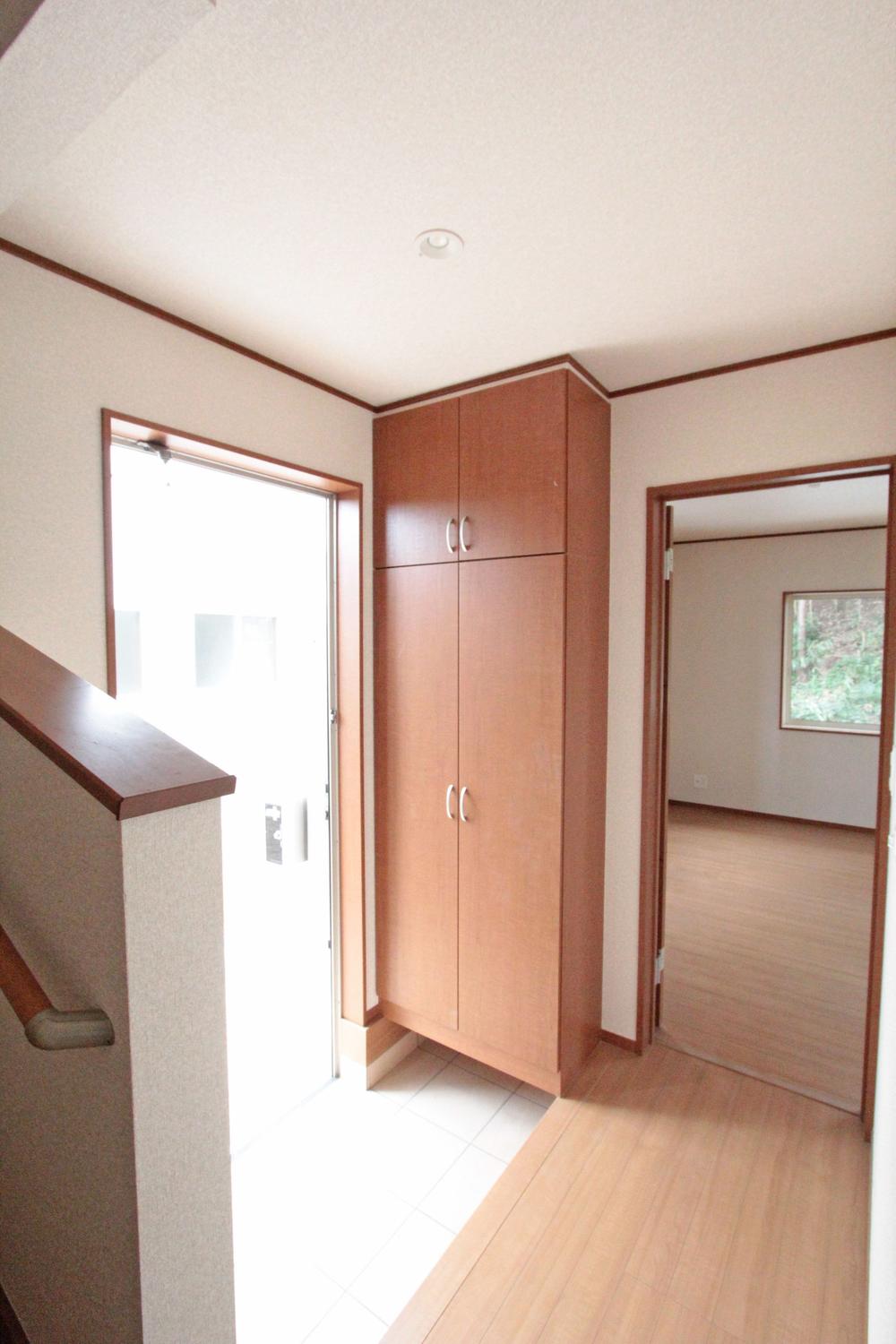 Entrance. Building 2