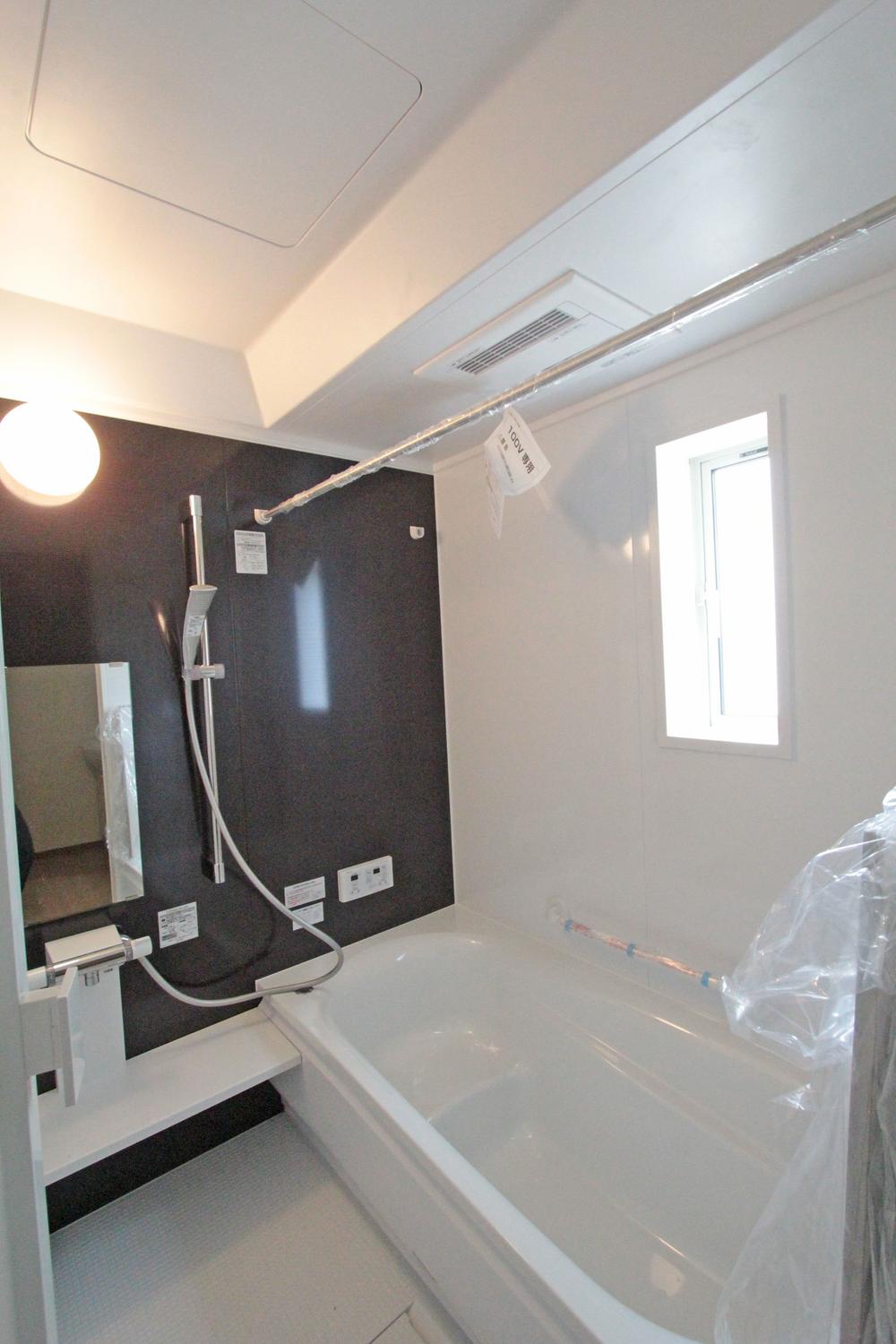 Bathroom. Building 3