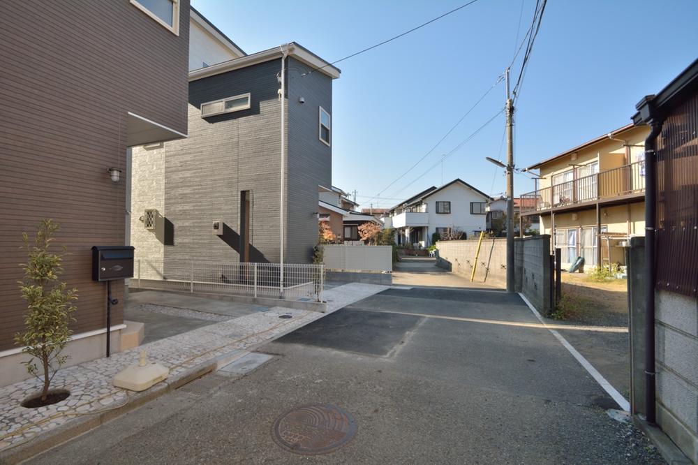 Local photos, including front road. It is a quiet residential area.